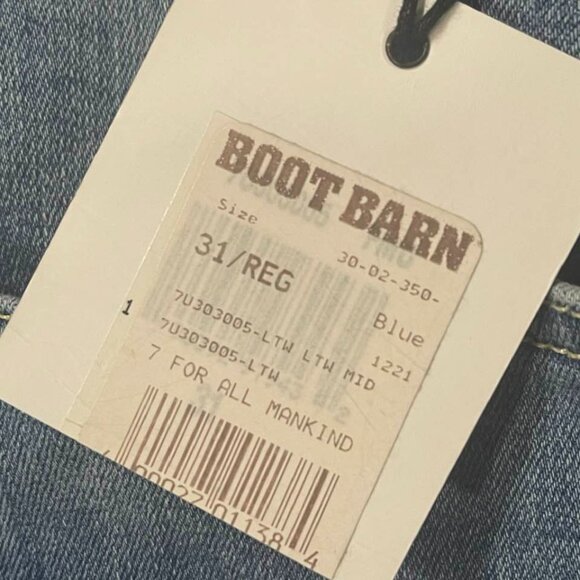 7 For All Mankind NWT Josefina Feminine Boyfriend Women's Jeans size 31 - Picture 16 of 16